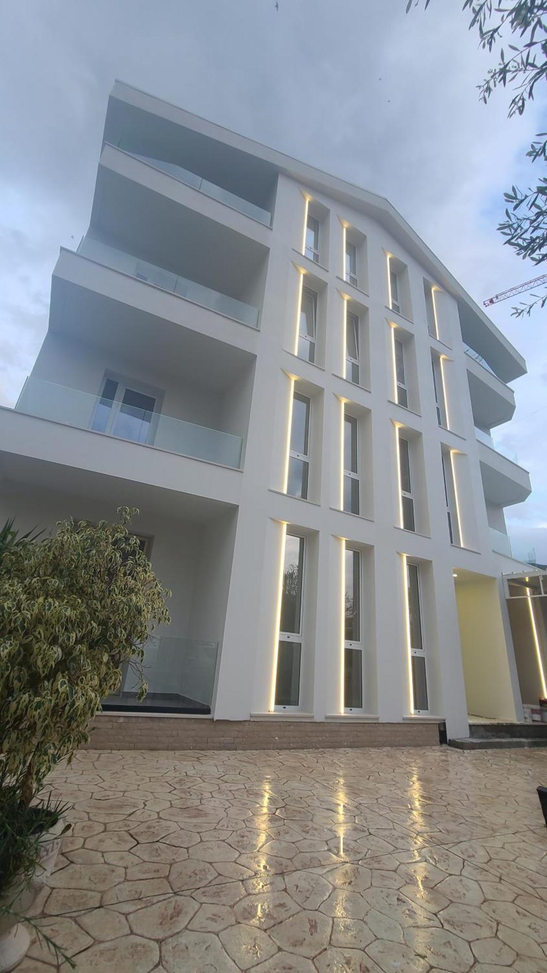Hotel Noel Vlorë 外观 照片