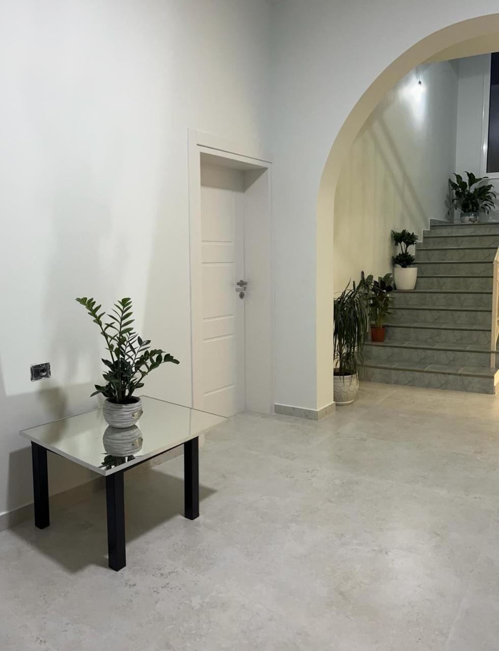 Hotel Noel Vlorë 外观 照片