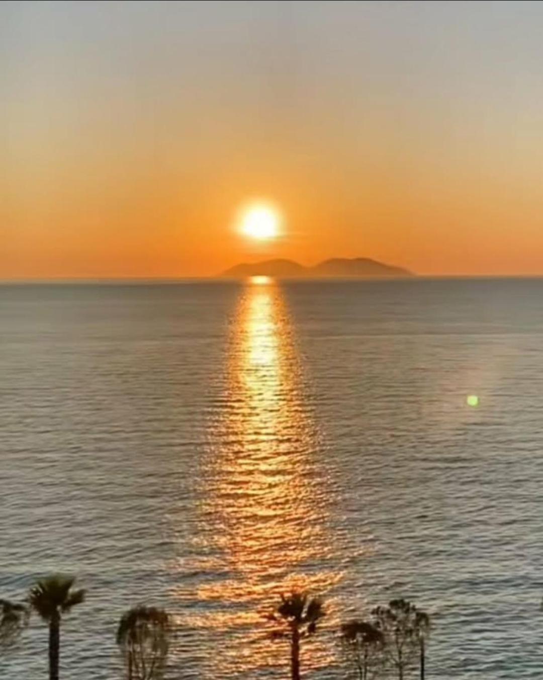 Hotel Noel Vlorë 外观 照片